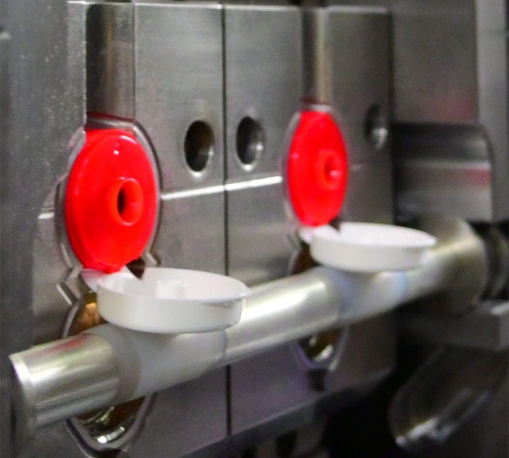 Zero Tolerance for Cap Flash | APEX High-Precision Parting Line Machining Standards